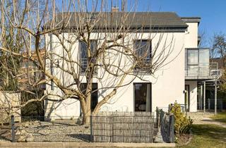 Haus kaufen in 23730 Neustadt, Design trifft Raumgefühl – Ostseedomizil mit vielseitigen Möglichkeiten