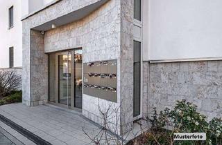 Anlageobjekt in Pionierstraße xxx, 76187 Knielingen, Mehrfamilienhaus mit 12 Wohnungen - eine gute Kapitalanlage