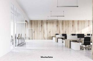 Anlageobjekt in Sachsenhausener Straße xxx, 16515 Oranienburg, Bürogebäude und Verkehrsflächen