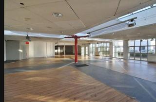 Geschäftslokal mieten in 28279 Bremen, Vielseitig nutzbare Gewerbeimmobilie mit Verkaufsfläche, Büro, Werkstatt und Lager | teilbar