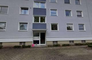 Wohnung kaufen in Zickerickstr. 9e, 38304 Wolfenbüttel, Von privat: Zentral gelegene 4-Zimmer-Wohnung mit Balkon und Stellplatz