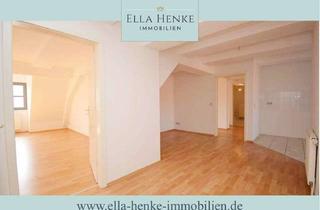 Wohnung kaufen in 38820 Halberstadt, Mit Fahrstuhl: Sonnige, großzügige 4-Raum-Dachgeschoss-Wohnung in der Altstadt...