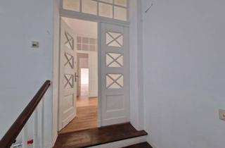 Wohnung mieten in Roonstr. 30, 56068 Mitte, Deine Altbauwohnung in der Südstadt