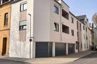 Wohnung mieten in Grünstraße 25, 53879 Euskirchen, Außergewöhnliche 3-Zimmer-Wohnung in Euskirchen mit Terrasse/Garten