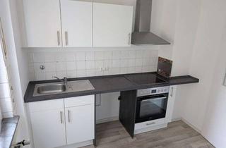 Wohnung mieten in Olgastrasse 44, 74072 Heilbronn, Zentrale 1,5 Zi Wohnung mit Küche und Bad ab sofort!