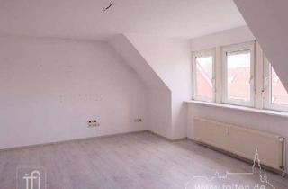 Wohnung mieten in 26789 Leer, Bezugsfreie, großzügige Dachgeschosswohnung in Leer-Loga