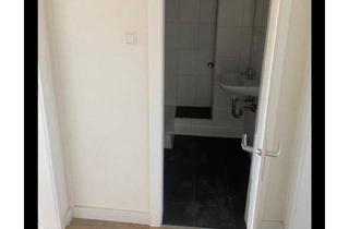 Wohnung mieten in Schützenstrasse 34, 76137 Südstadt, **Charmante Dachgeschosswohnung in Karlsruhe-Süd – frisch saniert & top Lage**