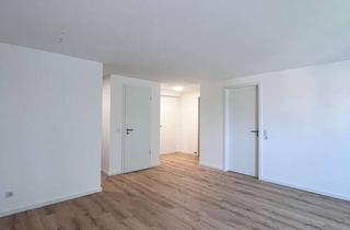 Wohnung mieten in Ludwigsburger Straße 43, 71409 Schwaikheim, Erstbezug nach Sanierung: Design-Wohnung in Top-Lage mit Maßküche, Balkon & TG-Stellplatz
