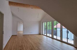 Wohnung mieten in 83670 Bad Heilbrunn, Neubau: 2 Zi. im DG mit EBK und großem Balkon von Privat ca. 65 qm Grundfläche