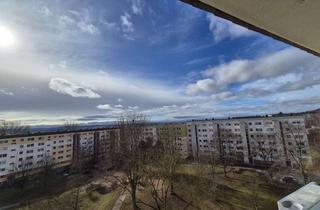 Wohnung mieten in Sonnenstraße 30, 09337 Hohenstein-Ernstthal, Familien-Wohnung mit Aufzug!!