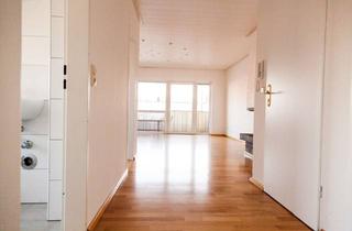 Wohnung mieten in 61381 Friedrichsdorf, 2-Zimmer Wohnung mit Balkon in Friedrichsdorf