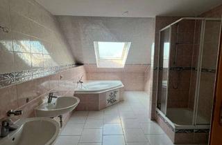 Wohnung mieten in Straße Des 3 Oktobers, 04654 Frohburg, Großzügige 4-Zimmer-Maisonettewohnung mit Balkon - Str. d. 3. Oktobers 2 / WE 11
