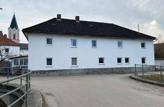 Haus kaufen in 94431 Pilsting, 3-Fam.haus (Generationenhaus) frei ab Herbst m. Ausbaupotenzial in zentr. Ortslage von Großköllnbach