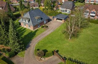 Einfamilienhaus kaufen in 23617 Stockelsdorf, Repräsentatives Einfamilienhaus auf weitläufigem Grundstück in Sackgassenlage von Stockelsdorf