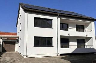 Wohnung mieten in 71706 Markgröningen, Erstbezug in Markgröningen-Unterriexingen: Moderne 3-Zi.-DG-Wohnung (80 m²) mit EBK + FBH