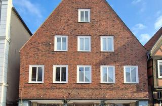 Gewerbeimmobilie kaufen in 27283 Verden, ***Wohn- und Geschäftshaus mit ca. 688 m² Gesamtfläche, Gewerbeeinheit und 2 WE im Herzen von Verden