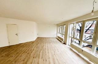 Gewerbeimmobilie kaufen in 13086 Berlin, Sanierte 2-Zimmer-Wohnung mit Gewerblicher Nutzung im 2. OG mit Aufzug