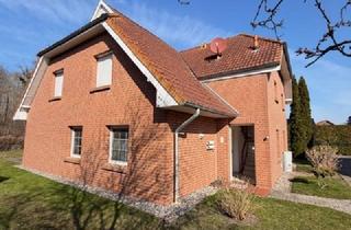 Wohnung kaufen in Neue Straße 14, 18569 Waase, Interessante Eigentumswohnung in Waase/Ummanz auf der Insel Rügen