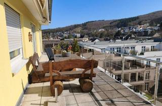 Penthouse kaufen in 53474 Bad Neuenahr-Ahrweiler, Erstklassige Penthouse-Wohnung mit 2 Tiefgaragen-Stellplätzen in ruhiger und zentraler Lage