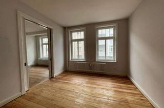 Wohnung mieten in 24105 Blücherplatz, Frisch sanierter Altbautraum nahe Blücherplatz, 3,5 Zimmer 85 m² OG1