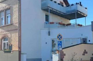 Wohnung mieten in 63322 Rödermark, Ein kleiner Hund? Na und? Großzügige 3,5 Zi.-Wohnung mit großem Balkon sucht berufstätiges Paar