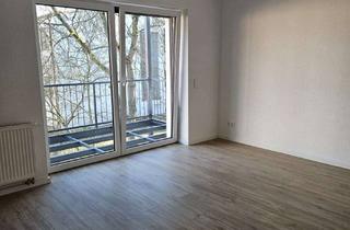 Wohnung mieten in Doktor-Enders-Straße 32a, 95030 Innenstadt, Erstbezug nach Kernsanierung: Helle 3-Zimmer-Wohnung in Mehrfamilienhaus (Grunderneuert)
