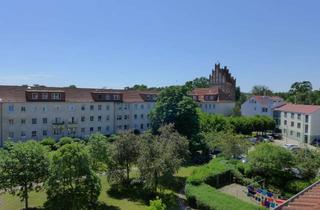 Wohnung mieten in Krämerstraße, 17033 Innenstadt, ☆ ☆ ☆ ☆ ☆ 4-Zimmer-Wohnung im Stadtzentrum von Neubrandenburg ☆ ☆ ☆ ☆ ☆