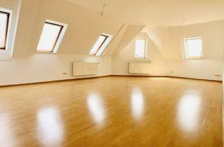 Wohnung mieten in Corinthstraße 13, 04157 Gohlis-Mitte, helle 2-Raum-Dachgeschosswohnung in Gohlis, sofort verfügbar