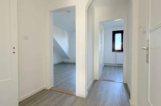 Wohnung mieten in Kornstr. 206-208, 28201 Huckelriede, - Erstbezug nach Renovierung- 3-Zimmer Dachgeschosswohnung in der Neustadt