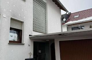 Wohnung mieten in 31812 Bad Pyrmont, Gemütliche Dachgeschosswohnung mit Balkon in Bad Pyrmont