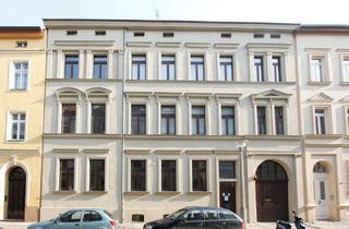 Wohnung mieten in 06108 Halle, Gepflegte 2-Zimmer-Wohnung im 2. OG mit Balkon in begehrter Innenstadtlage (Uni-Nähe)