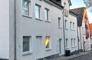 Wohnung mieten in Detmarstraße 27, 33142 Büren, Kernsanierte 2,5 -Zimmer-Wohnungen mitten in Büren.