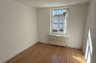 Wohnung mieten in Harte Straße 13, 18055 Stadtmitte, frisch sanierte Einraumwohnung/Studierzimmer mit Duschbad und Laminat