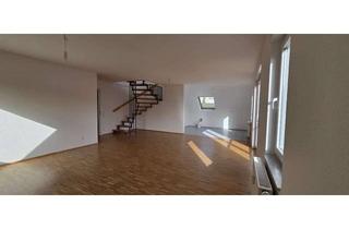 Wohnung mieten in Heukämpchenstraße 45, 42719 Wald, 4 Zimmer Wohnung auf 2 Etagen in Solingen-Wald