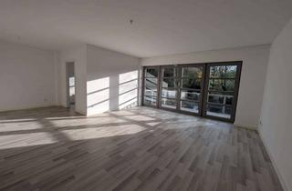 Wohnung mieten in Sachsenstr. 29, 40883 Ratingen, Attraktive 3-Raum-Wohnung mit Balkon in Ratingen-Hösel