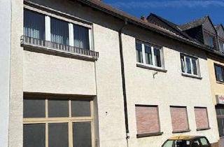 Haus kaufen in 68307 Sandhofen, Von Privat: Großzügiges 2-Familienhaus mit großem Grundstück und 236 m² Wohnfläche