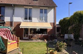 Haus kaufen in 23879 Mölln, Charmantes Reihenendhaus mit großem Garten, Kamin und Dachstudio - ruhige Lage nahe Zentrum.