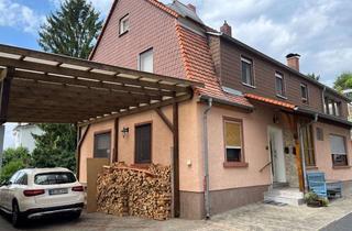 Haus kaufen in 69226 Nußloch, Gepflegtes Zweifamilienhaus im Zentrum von Nußloch