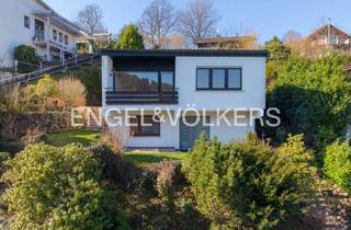 Haus kaufen in 69151 Neckargemünd, Ihr Rückzugsort in Neckargemünd: Charmantes Haus mit Kamin, Terrasse und Garten