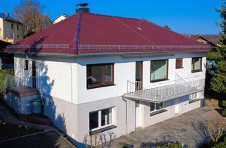 Haus kaufen in 65207 Auringen, Großzügig leben mit Stil - Zweifamilienhaus mit weitläufigem Garten