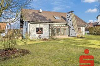 Haus kaufen in 97297 Waldbüttelbrunn, Moderne Eleganz und rustikale Akzente!