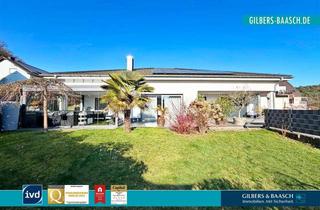 Haus kaufen in 54441 Trassem, Trassem: Exklusives Bungalow mit Garage, zwei Carports und großem Garten als weiteres Bauland