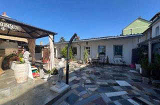 Mehrfamilienhaus kaufen in 14943 Luckenwalde, Historisches Mehrfamilienhaus mit Gästehaus und exklusivem Innenhof in zentraler Lage Luckenwalde