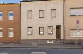Haus kaufen in Dorfstraße 58, 52353 Düren, Geräumiges Familienhaus mit Charme und Wohlfühlambiente!