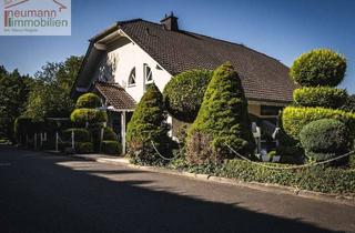 Doppelhaushälfte kaufen in 53547 Roßbach, Stilvoll leben & entspannen – Moderne Doppelhaushälfte mit traumhaftem Ausblick