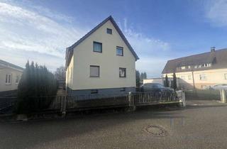Haus kaufen in 77704 Oberkirch, Charmantes Zweifamilienhaus mit großzügigem Grundstück