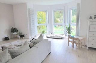 Haus kaufen in 35644 Hohenahr, Junges und modernisiertes 2 Parteienhaus mit Garten und Garagen