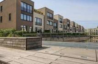 Reihenhaus kaufen in An der Dahme, 12527 Grünau, Einziehen-Wohlfühlen/Reihenhaus direkt an der Dahme/ 3 Terrassen/ Parkett/ Fußbodenheizung