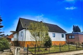 Haus kaufen in 38468 Ehra-Lessien, Familienfreundliches Haus in ruhiger Wohnlage.Große Terrasse , schön angelegter Garten, Pool im K