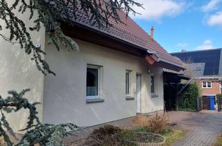 Haus mieten in 15366 Hoppegarten, Geräumiges 5-Zimmer Einfamilienhaus mit Garten an der Berliner Stadtgrenze in der Nähe zur U5